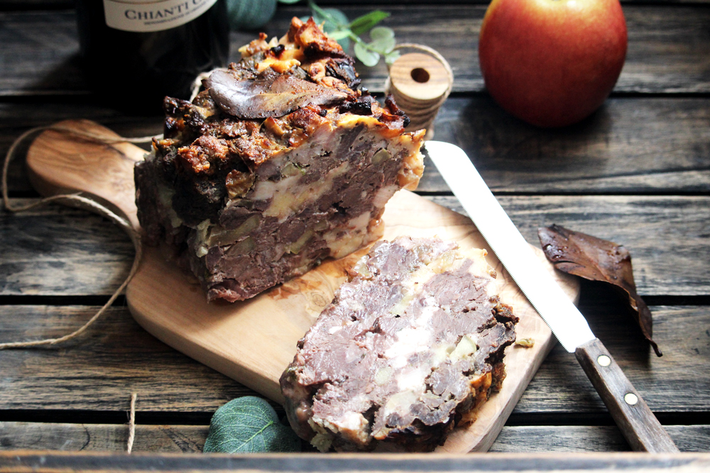 Pâté aux girolles